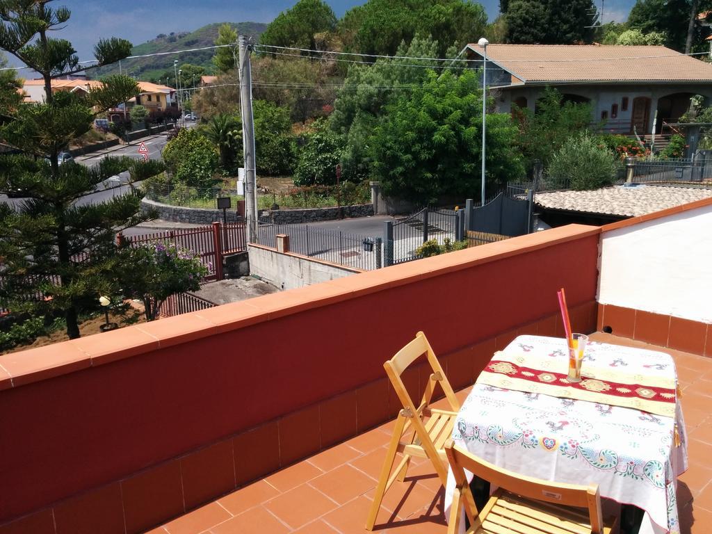 Casa Vacanze Volpe Dell'Etna Nicolosi Pokoj fotografie